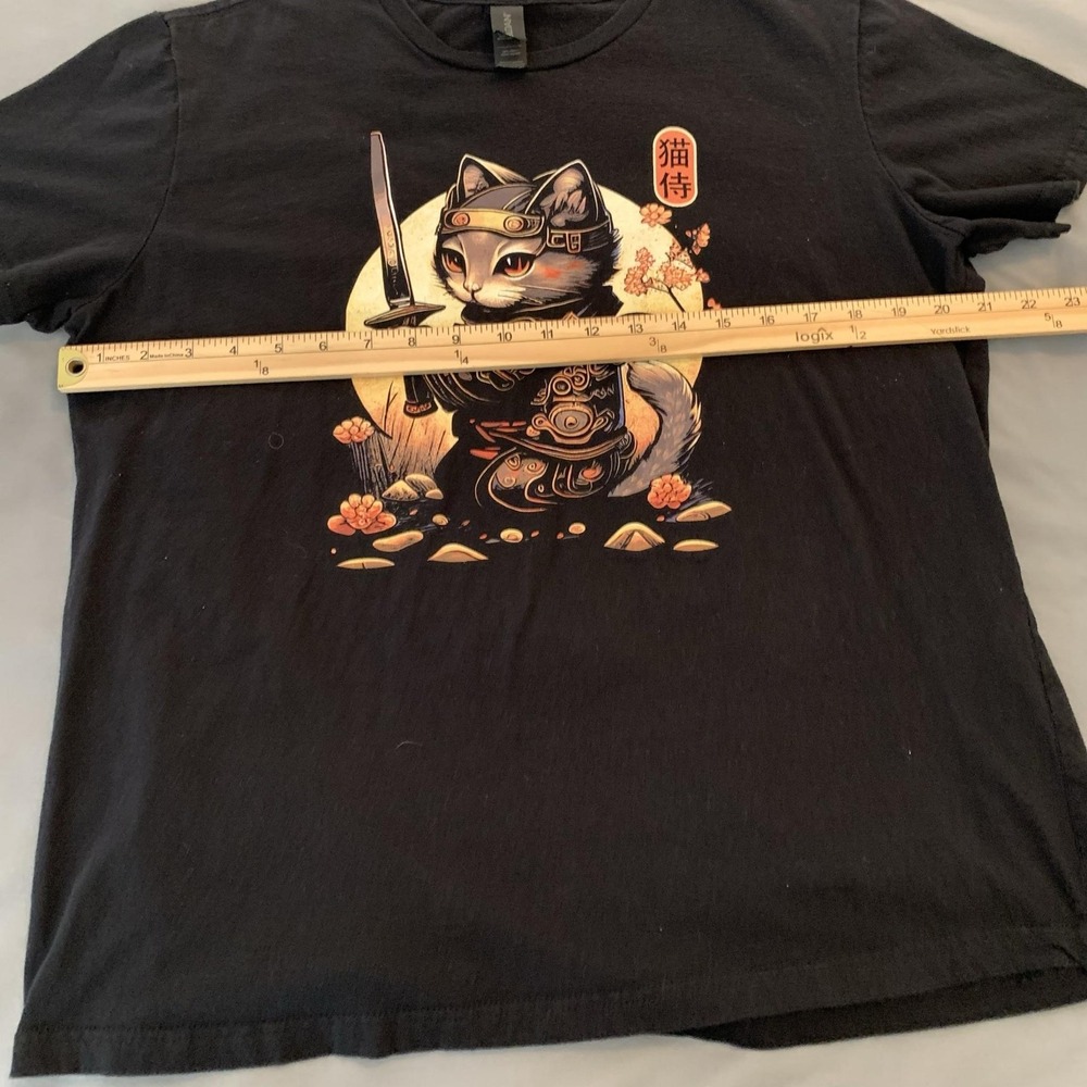 Gildan Samurai Cat Shirt Womens 2XL Black Graphic Anime Japan Tee Softstyle - Picture 4 of 7
